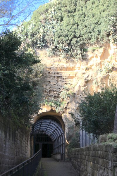 04b Seiano_tunnel_1-east-400.jpg