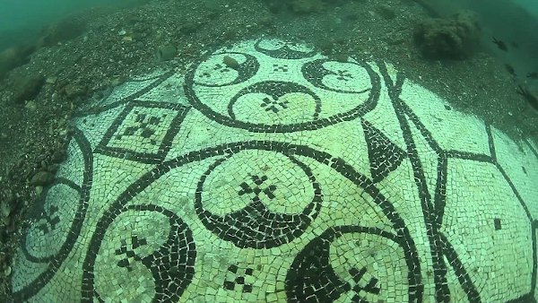 46b baia-underwater-park-mosaics-600.jpg